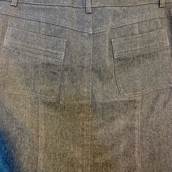 Theory Beautiful Classic Knee-Length Skirt - Size 6 - Elegant Gray Chic WD08 - Picture 7 of 9